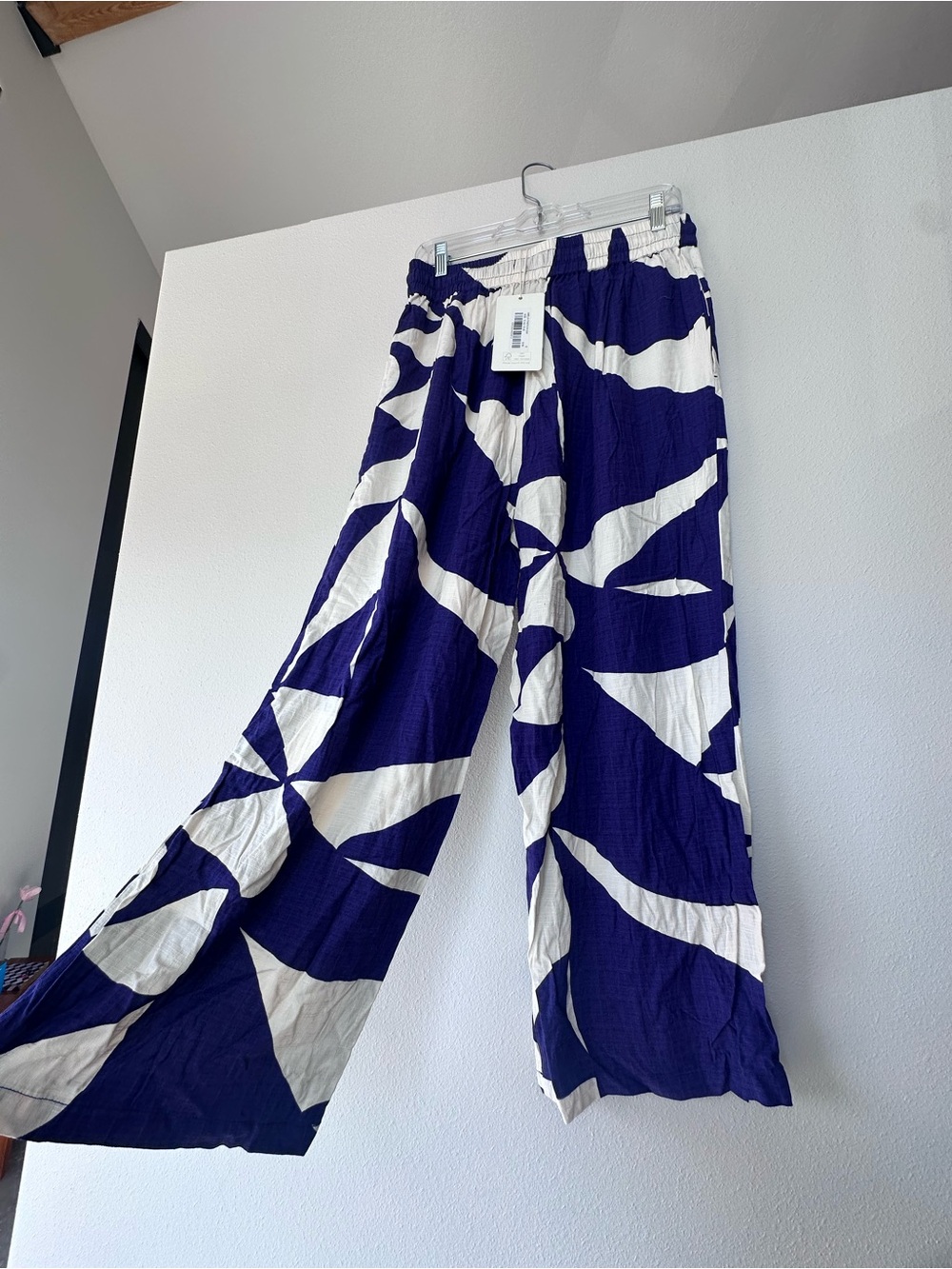 NWT $159 Mister Zimi Navy Wide Leg flowy resort pants M 8